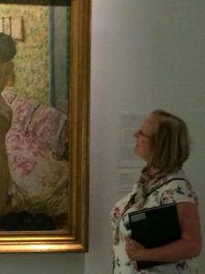 heather-looking-at-bonnard-in-brussels-reaized